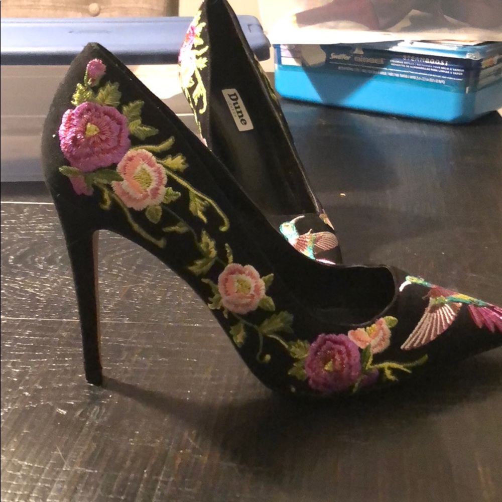 Dune Black Suede Pumps with Appliqué - Picture 5 of 6
